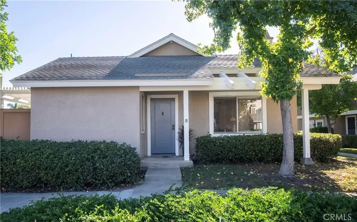 Property Photo:  13 Hollowglen  CA 92604 