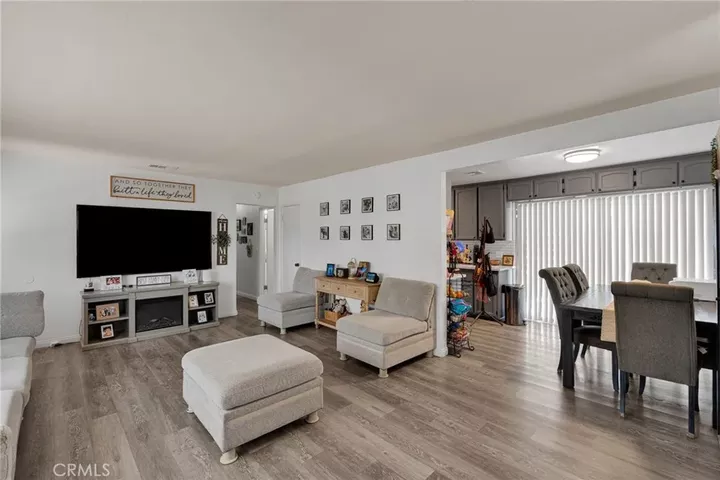 Property Photo:  45314 12th West  CA 93534 