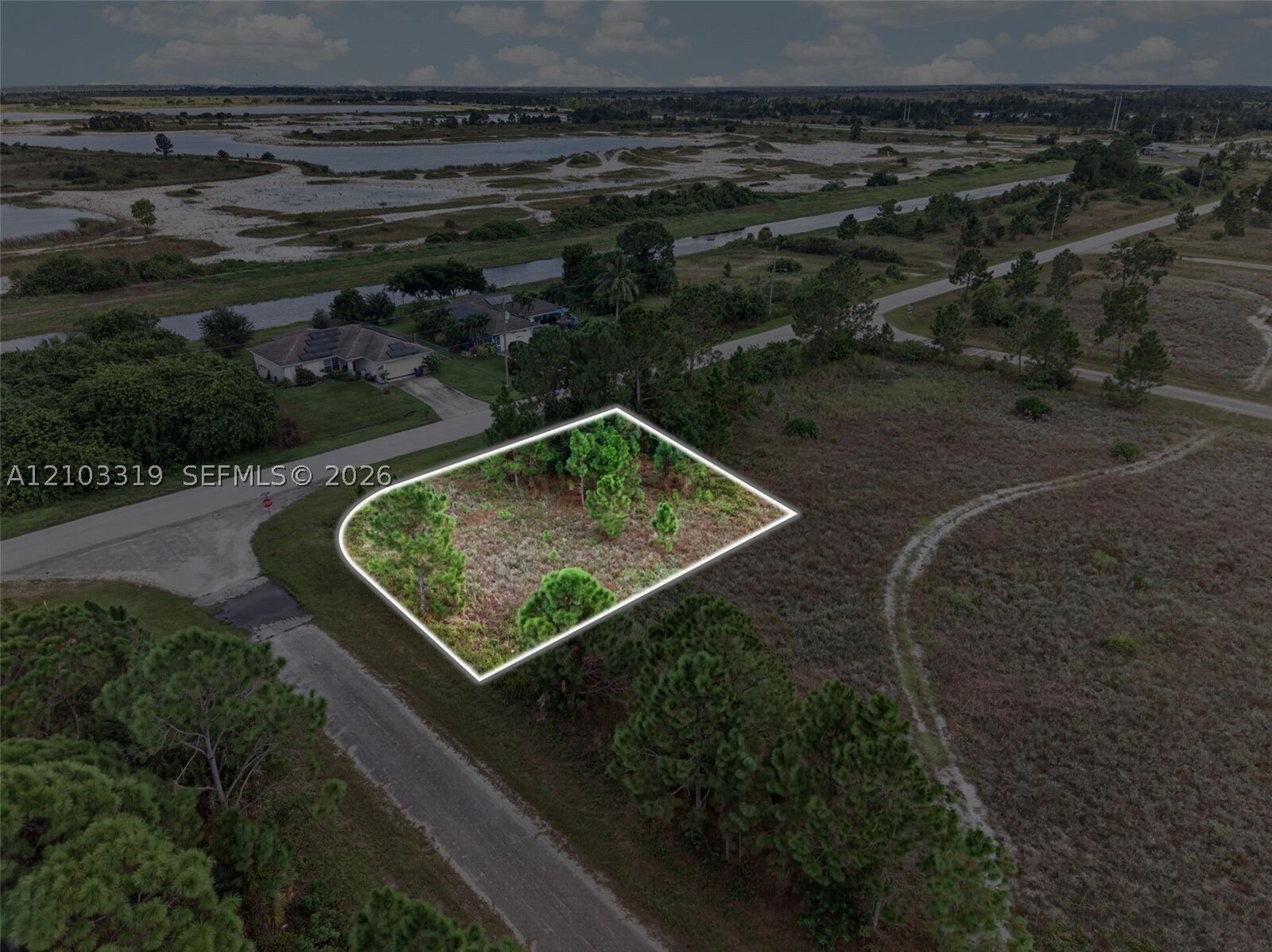 Property Photo: 1254 Devore Street E FL 33974