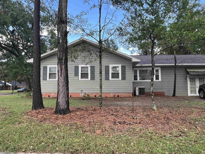 Property Photo:  5595 Duff  TX 77706 
