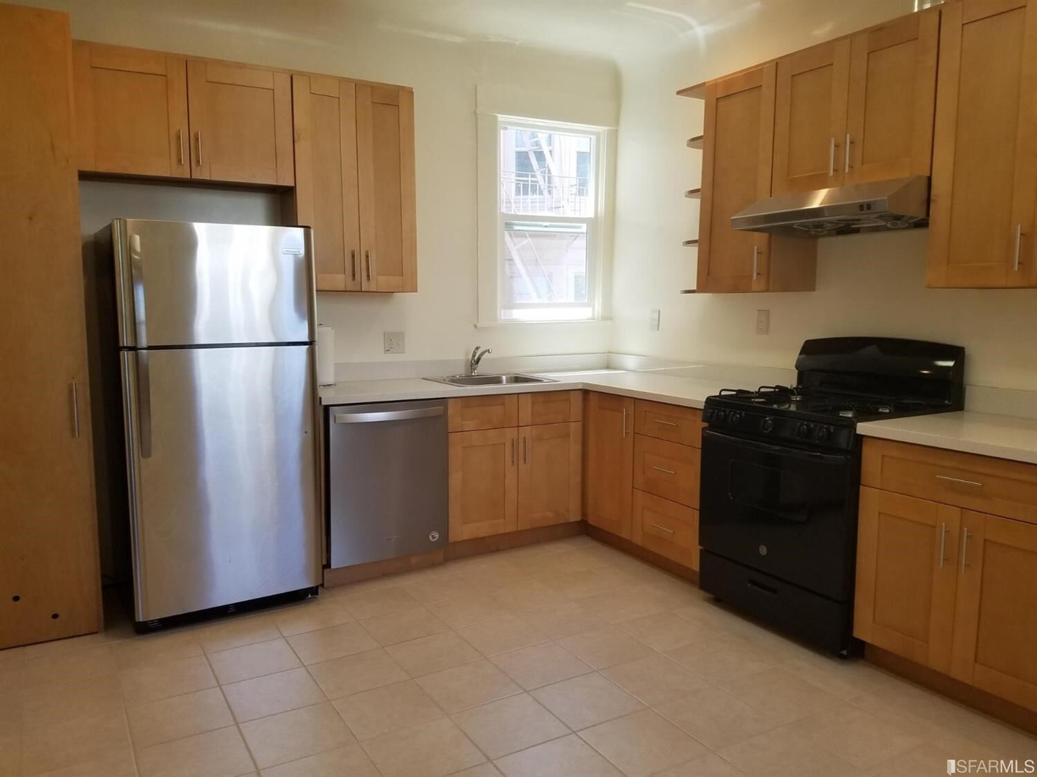 Property Photo:  1664 Chestnut Street  CA 94123 