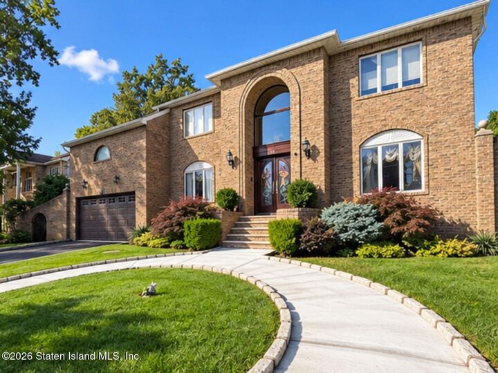 Property Photo:  34 Fayann Lane  NY 10307 