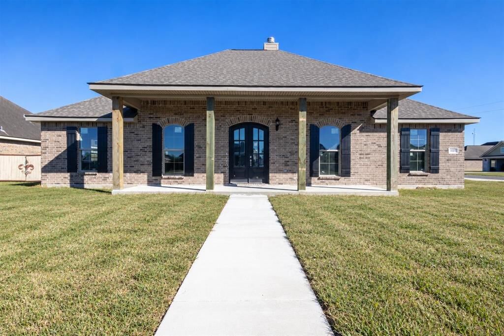 Property Photo:  400 6th Street  LA 70647 