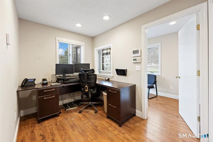Property Photo:  400 Riverside Avenue Office Space  CT 06790 