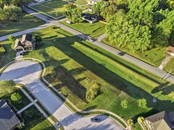 Property Photo:  625 N Lincoln Court  MO 65721 