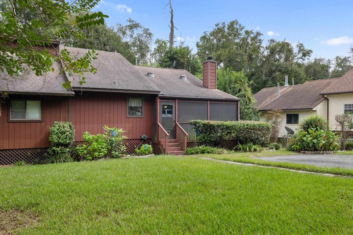 Property Photo: 1480 Twin Lakes Circle FL 32311