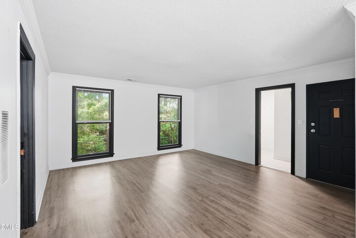 Property Photo:  3215 Ivy Commons Drive 302  NC 27606 