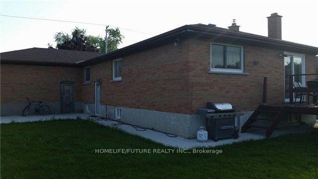 Property Photo:  7147 Harwick Drive Main  ON L4T 3A5 