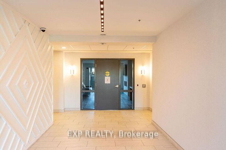Photo de la propriété:  110 Fergus Avenue 101  ON N2A 2H2 