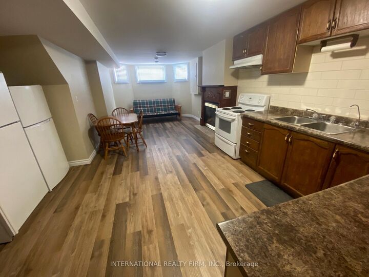 Property Photo:  14 McGibbon Boulevard Bsmt  ON K9V 6G3 