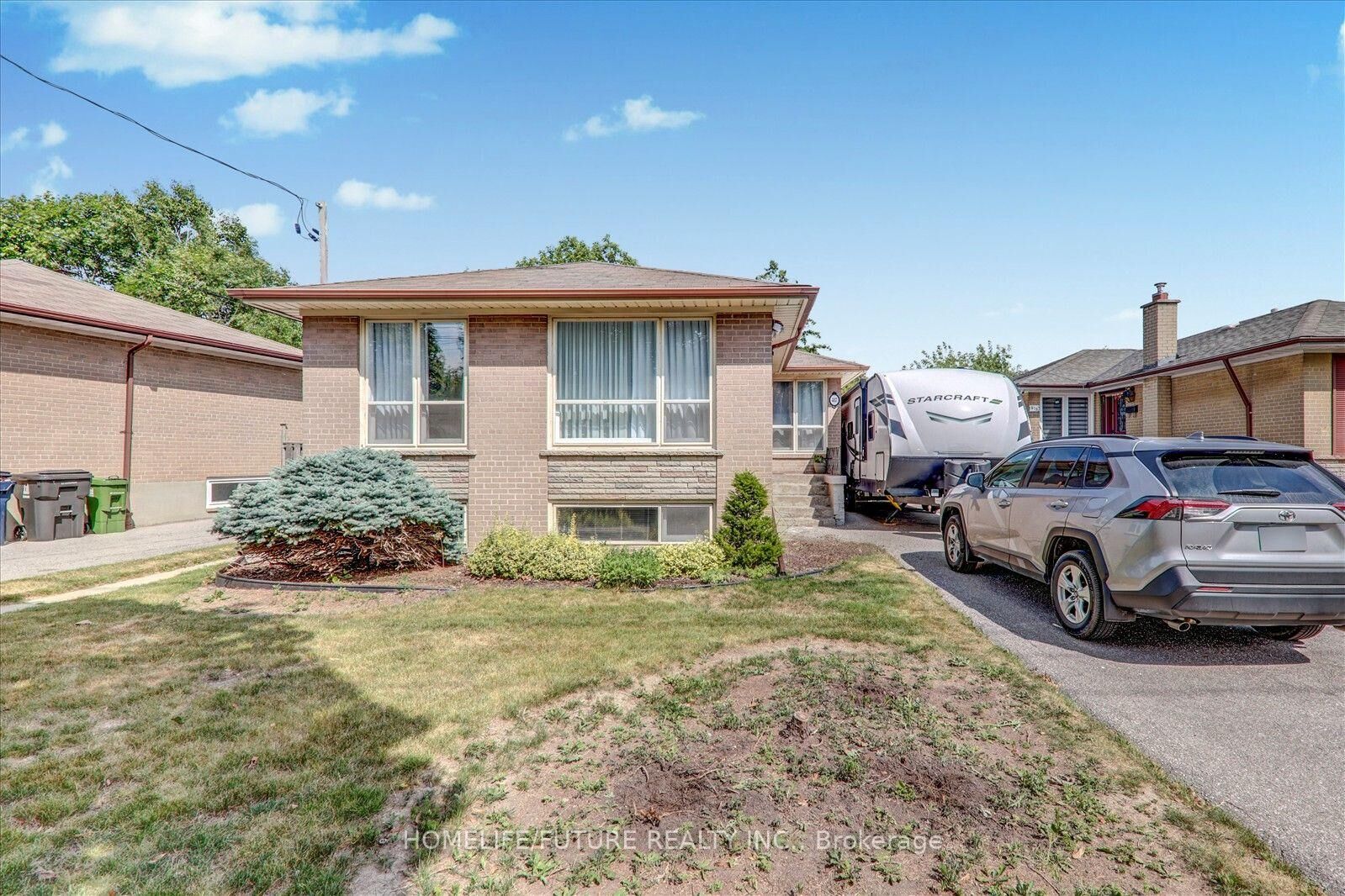 Property Photo: 417 Painted Post Drive Bsmt ON M1G 2M7