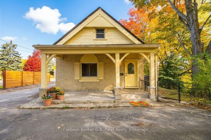 Property Photo:  340 Riverside Drive  ON N6H 1E9 