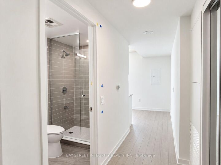 Property Photo:  4010 Eglinton Avenue W 1108  ON M9A 0G5 