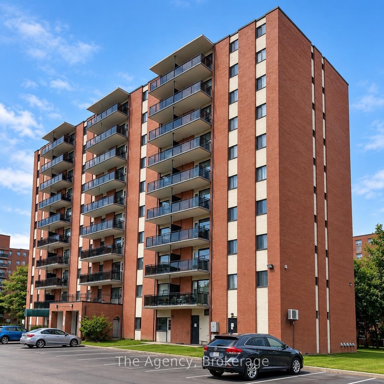 Property Photo:  45 Paisley Boulevard W 304  ON L5B 1E4 