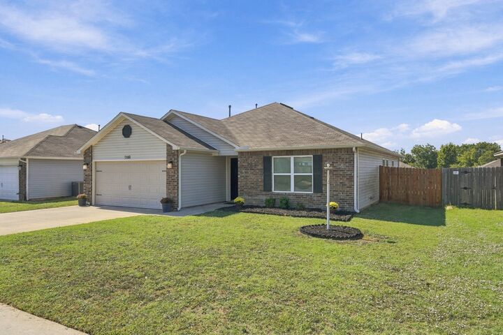 Property Photo: 1500 S 28th Street OK 74014