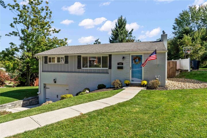 Property Photo:  128 Winifred Dr  PA 15236 