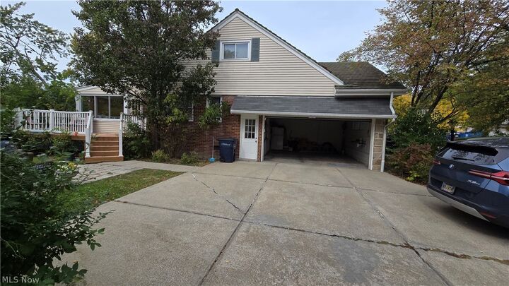 Property Photo: 2626 Brentwood Road OH 44122