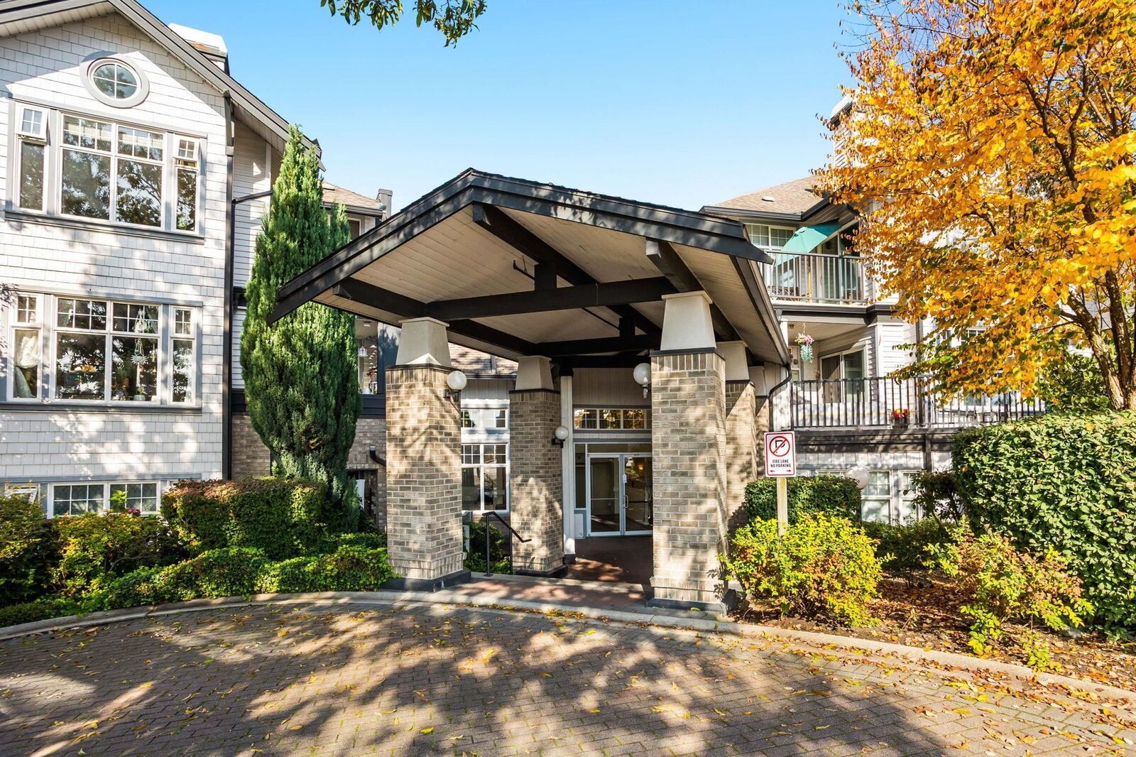 Property Photo: 83 Star Crescent 211 BC V3M 6X8