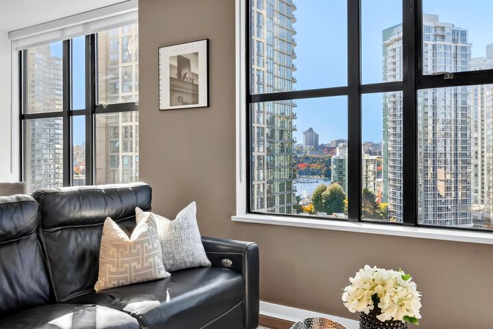 Property Photo:  989 Beatty Street 1507  BC V6Z 3C2 