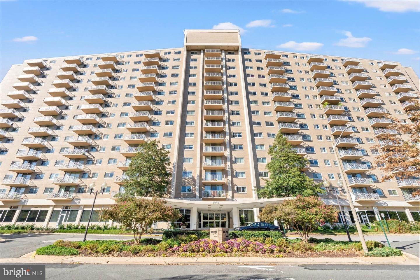 Property Photo:  1225 Martha Custis Drive 905  VA 22302 