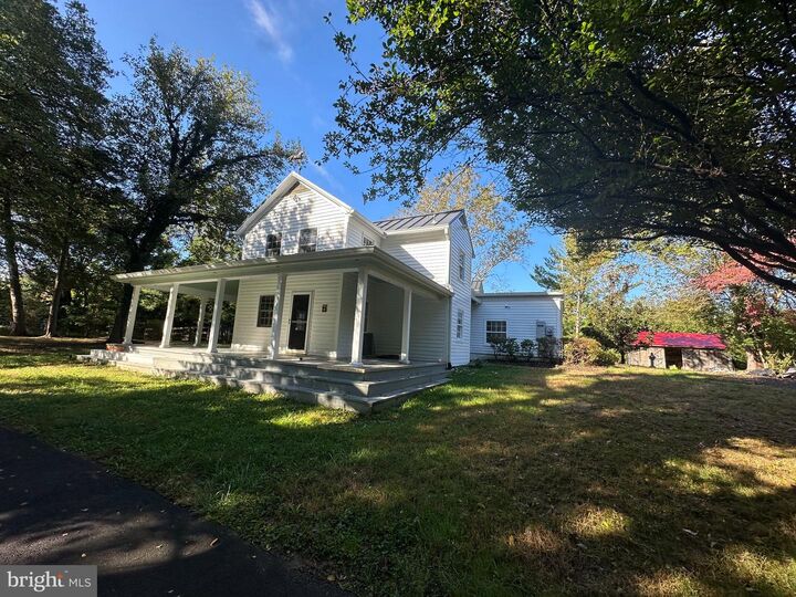 Property Photo:  326 Walker Road  VA 22066 