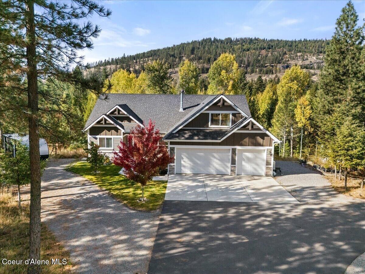 Property Photo:  23915 N Citadel Rd  ID 83858 