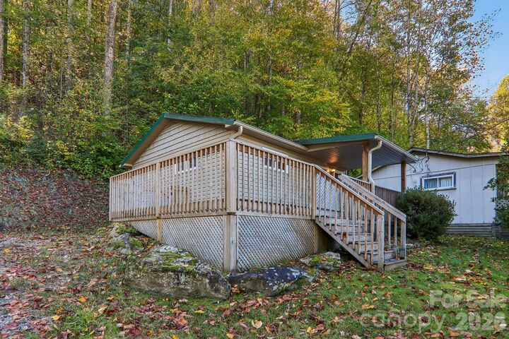 Property Photo:  58 Leisure Lane  NC 28751 