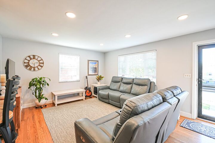 Property Photo: 2082 Rollingridge Lane OH 45238
