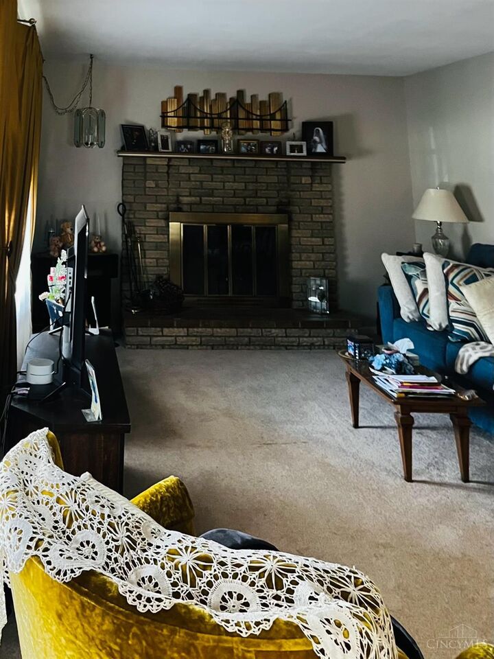 Property Photo: 5497 Belcross Court OH 45238
