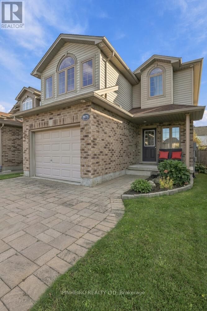 Property Photo: 2871 Lemieux Walk ON N6L 0A9
