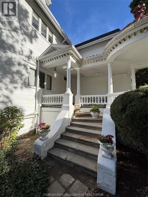 Property Photo:  55 Water Street  ON N7M 3H8 