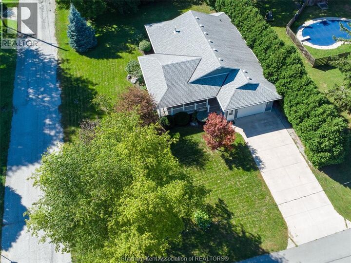 Property Photo:  760 West Street  ON N0P 1M0 