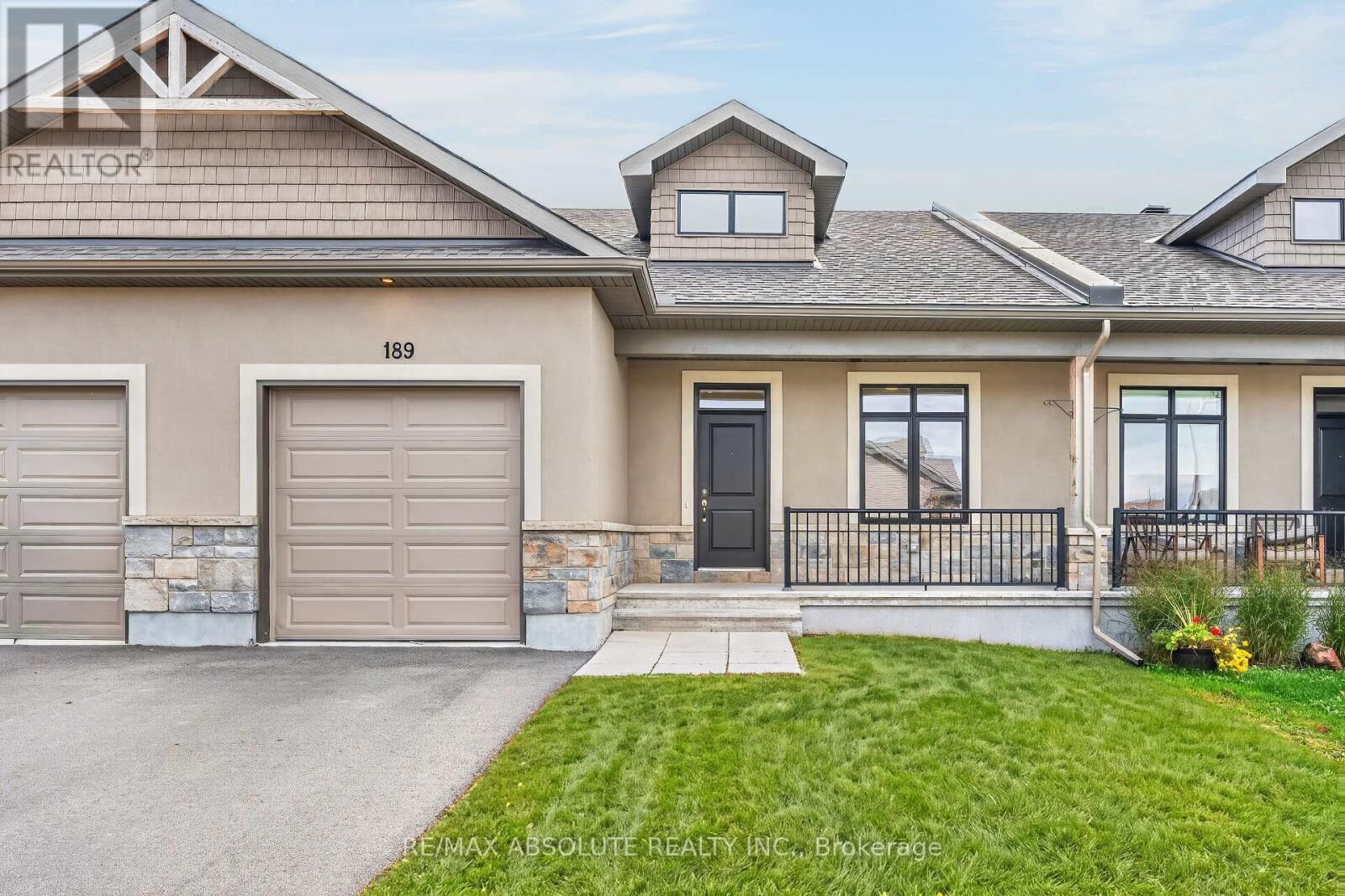 Property Photo:  189 Johanna Street  ON K0A 1A0 