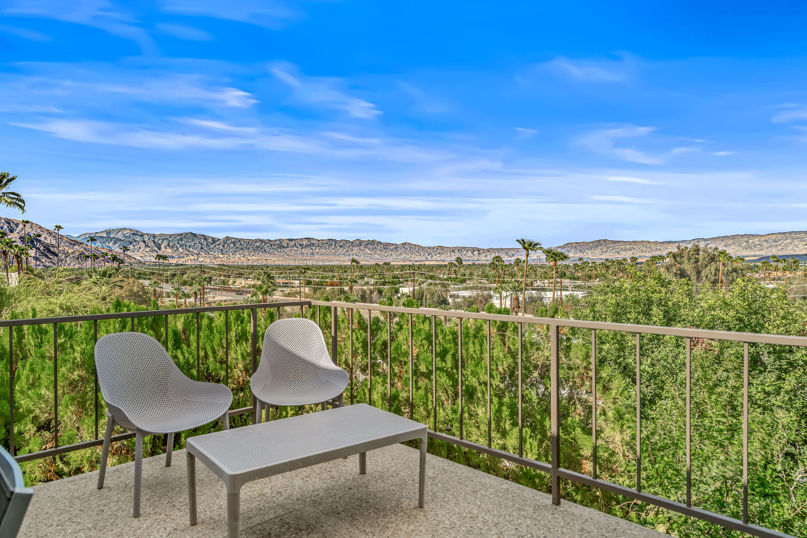 Property Photo: 2002 Southridge Drive CA 92264