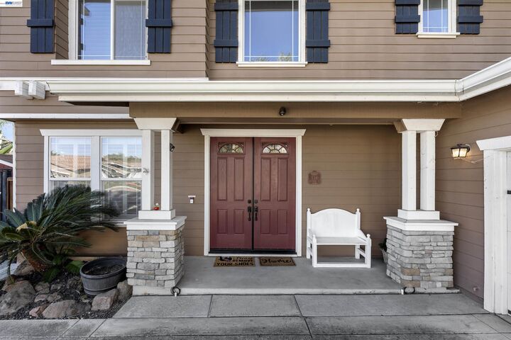 Property Photo: 534 Coconut CA 94513