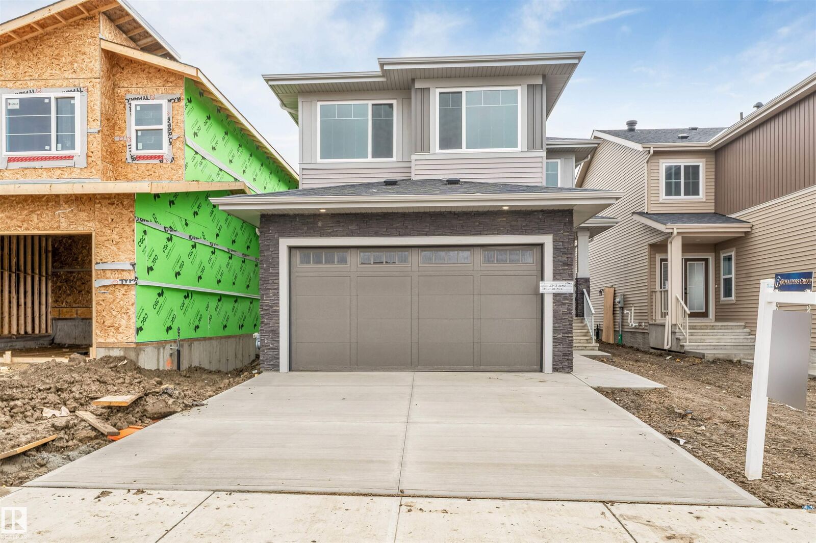 Property Photo:  3803 38 Avenue  AB T4X 3A1 