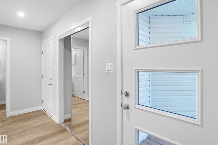 Property Photo:  1864 187 Street NW  AB T6M 3N7 