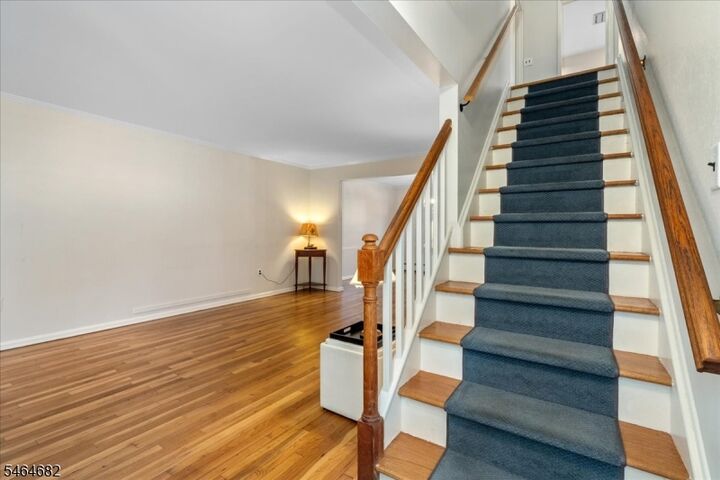 Property Photo:  585 Trinity Pl N  NJ 07090 