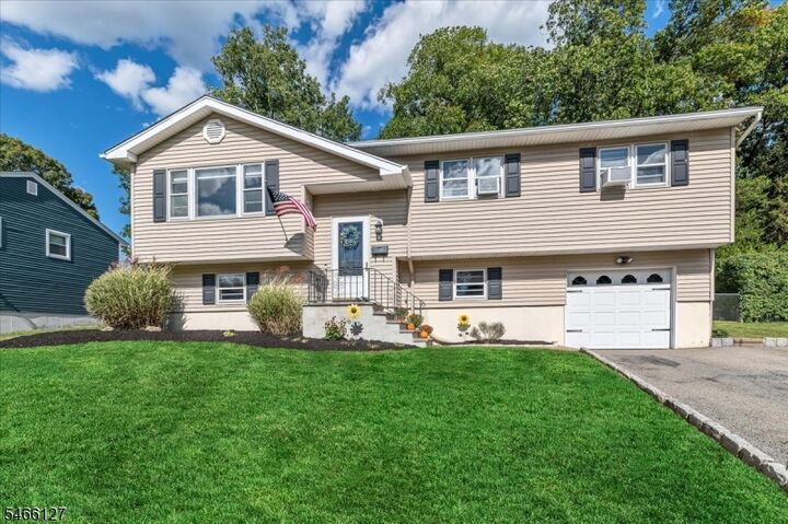 Property Photo: 52 Crescent Rd NJ 07465