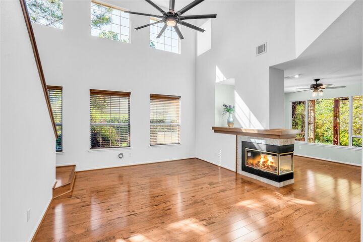 Property Photo:  75 E Lakeridge Drive  TX 77381 