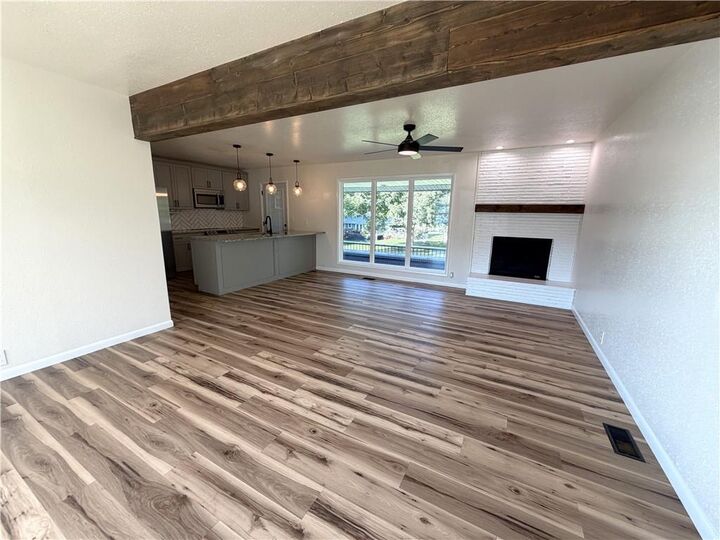 Property Photo:  1905 Webster Street  MO 64601 