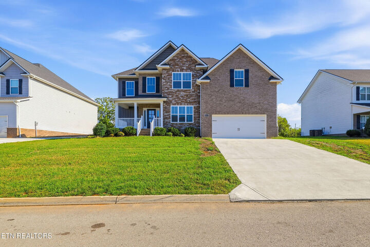 Property Photo:  2014 Farm Blvd  TN 37876 
