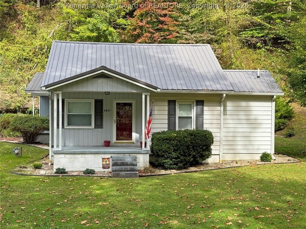 Property Photo:  4845 Kanawha State Forest Drive  WV 25314 