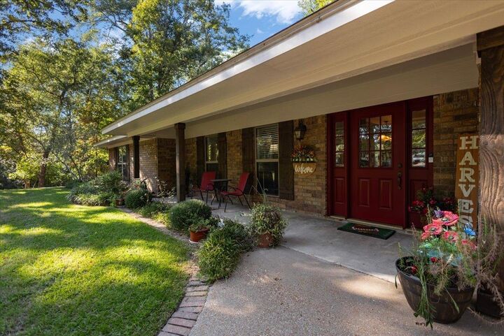 Property Photo:  906 Hidden Valley  TX 75633 