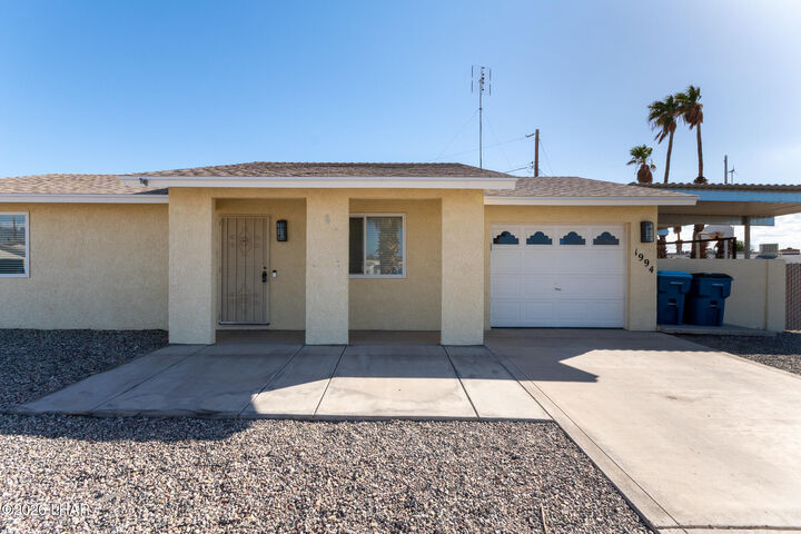 Property Photo: 1994 Papago Ln AZ 86403