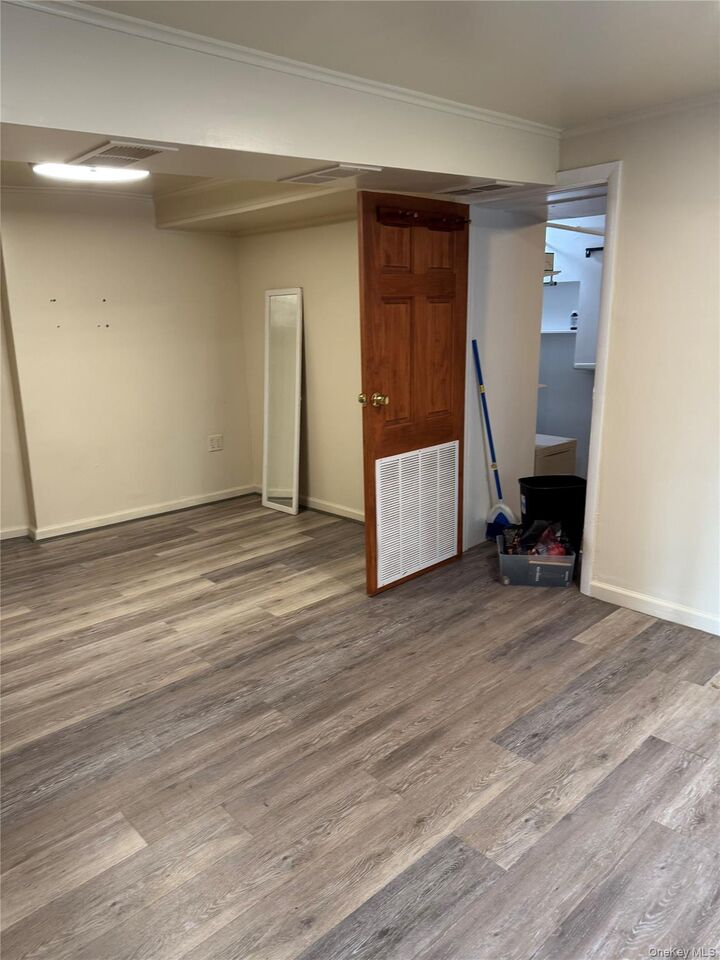 Property Photo:  29 Sedgwick Avenue  NY 10705 