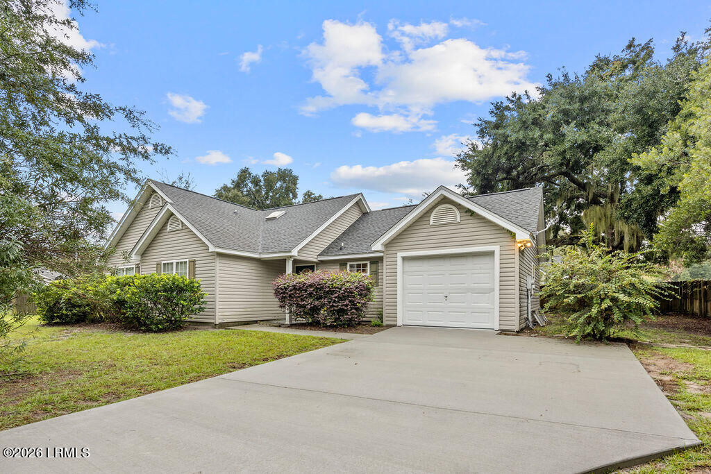 Property Photo:  51 Southern Magnolia Drive  SC 29907 