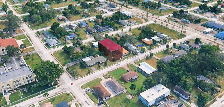 Property Photo:  1923 High Street  FL 33916 