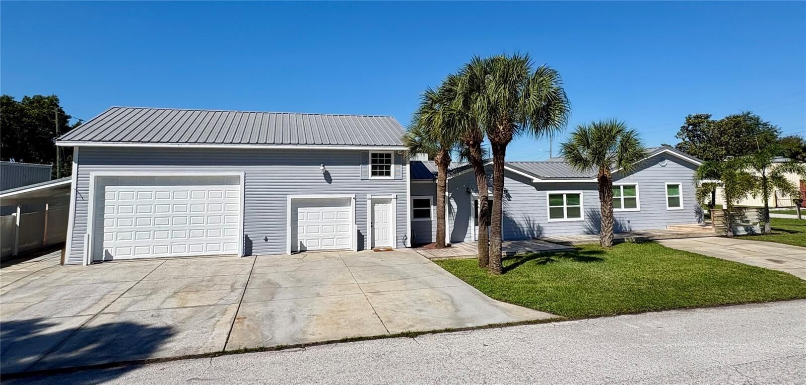 Property Photo:  6570 67th Avenue N  FL 33781 