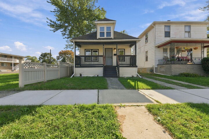 Property Photo:  4323 9th Street  MI 48229 